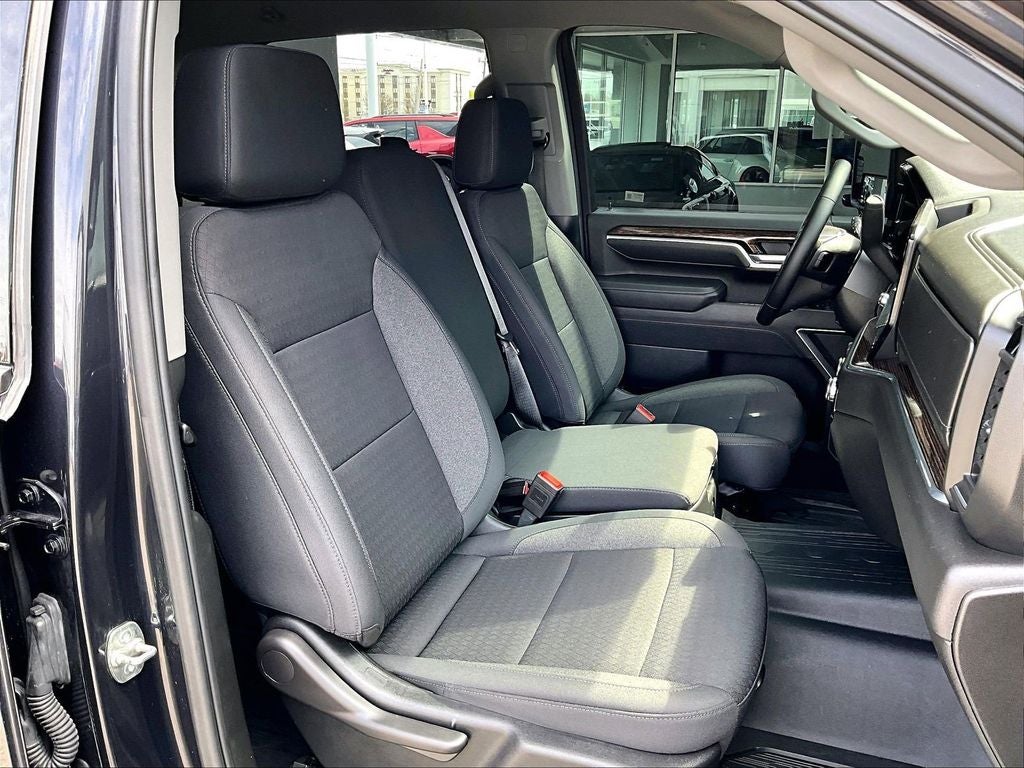2025 GMC Sierra 2500HD SLE
