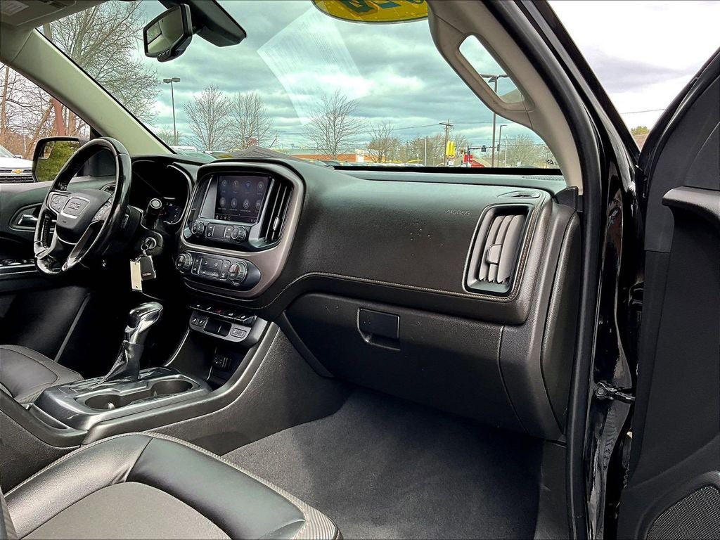 2022 GMC Canyon AT4 w/Cloth
