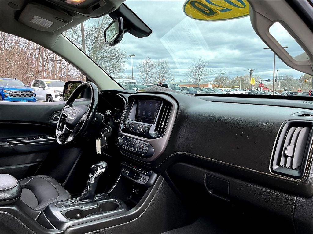 2022 GMC Canyon AT4 w/Cloth
