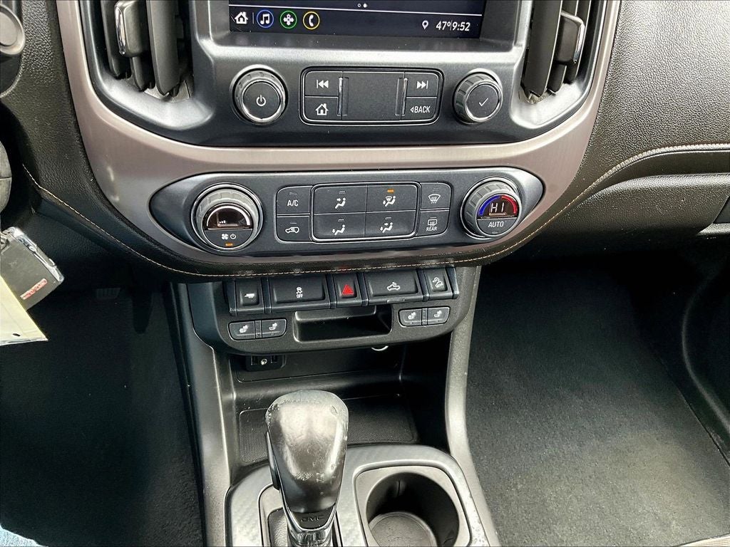 2022 GMC Canyon AT4 w/Cloth