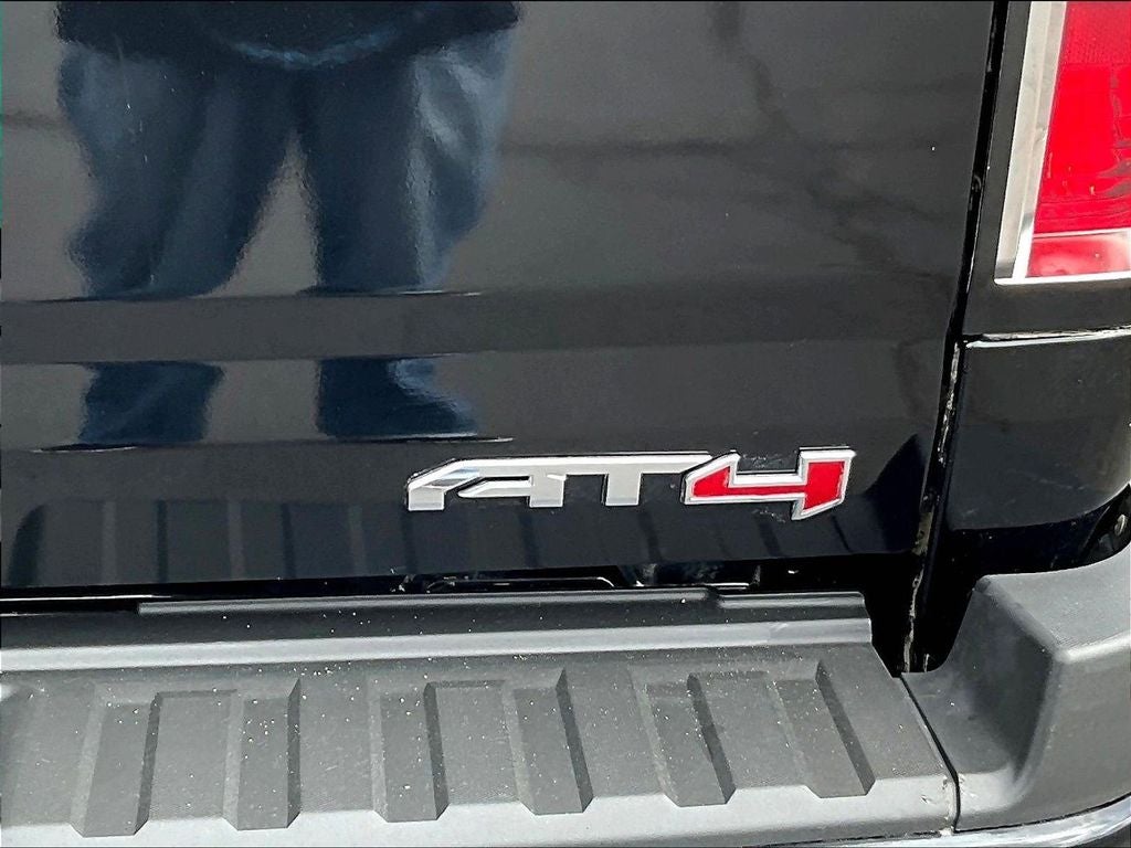 2022 GMC Canyon AT4 w/Cloth