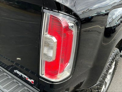 2022 GMC Canyon AT4 w/Cloth