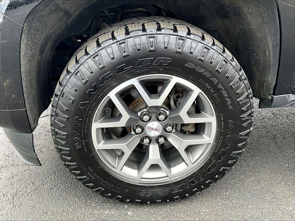 2022 GMC Canyon AT4 w/Cloth