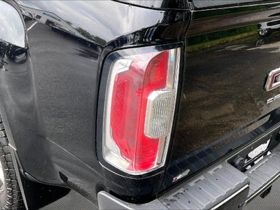 2022 GMC Canyon AT4 w/Leather
