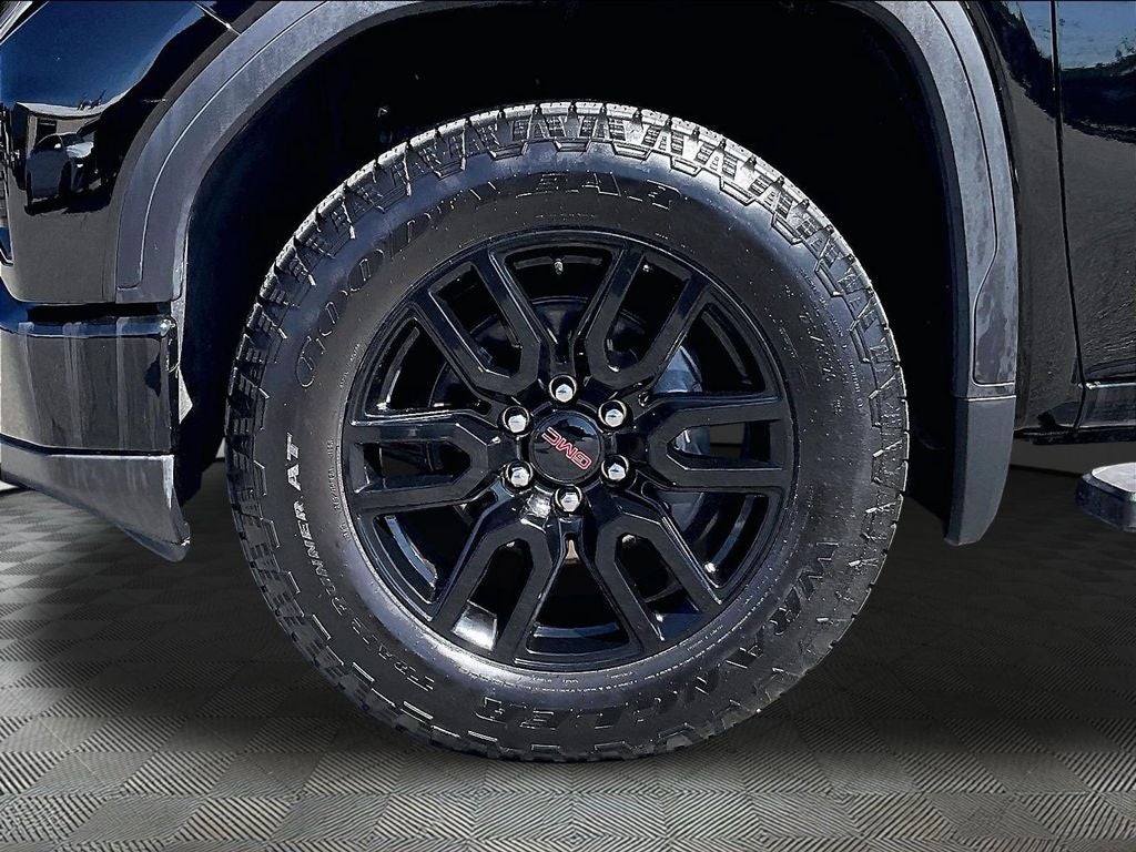 2025 GMC Sierra 1500 Elevation