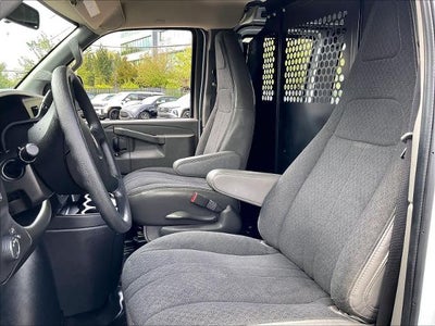 2024 GMC Savana Cargo Van RWD 2500 135"