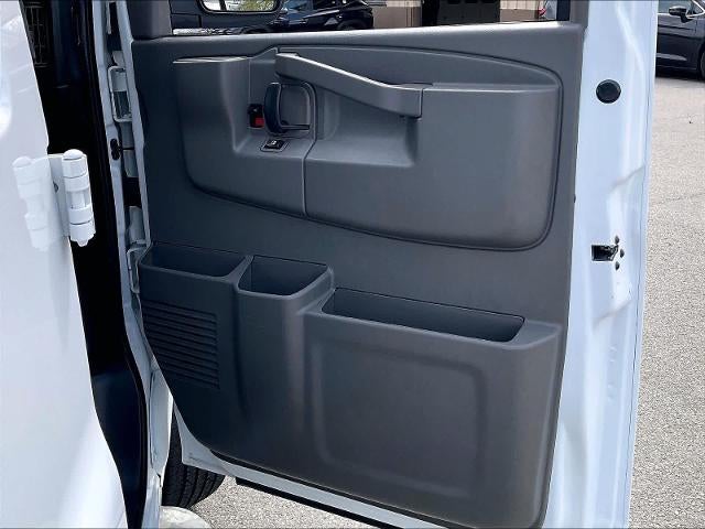 2024 GMC Savana Cargo Van RWD 2500 135"