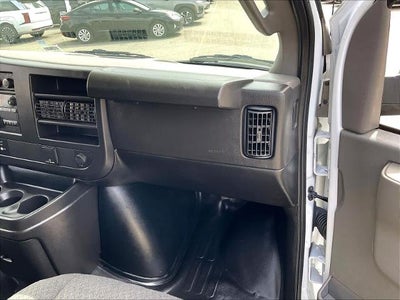 2024 GMC Savana Cargo Van RWD 2500 135"