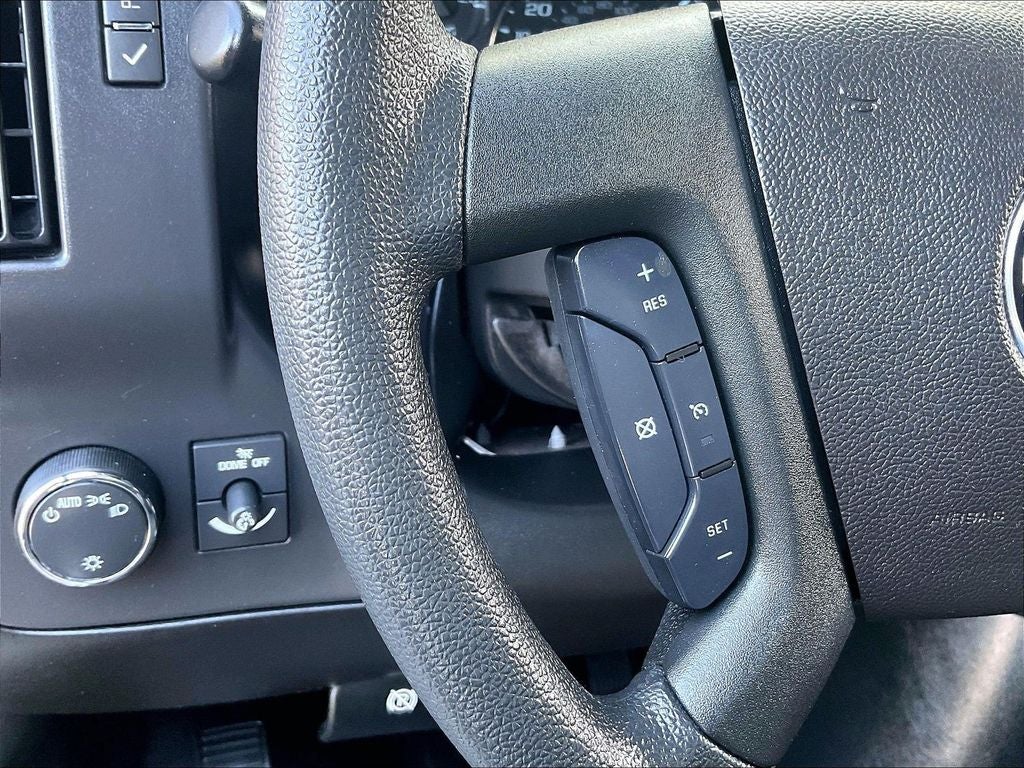 2025 GMC Savana 2500 Work Van