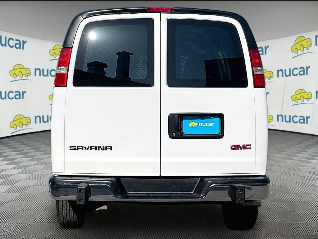 2025 GMC Savana 2500 Work Van