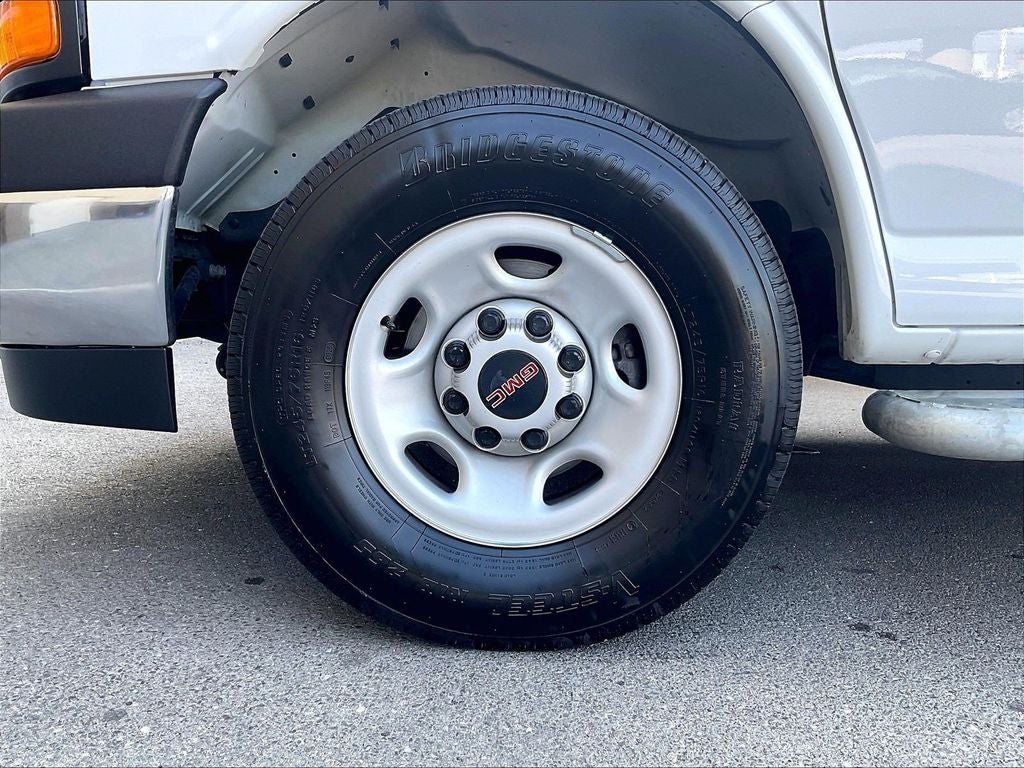 2025 GMC Savana 2500 Work Van