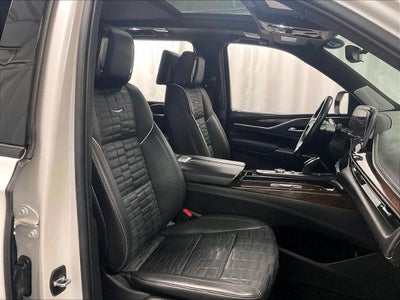 2023 Cadillac Escalade 4WD Sport Platinum