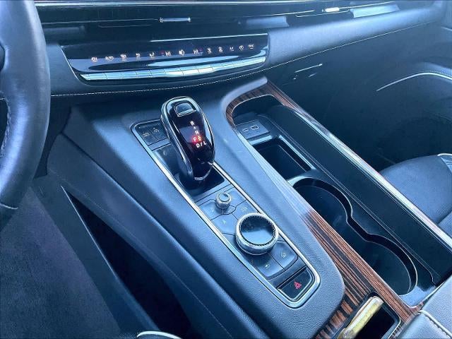 2024 Cadillac Escalade ESV 4WD Premium Luxury