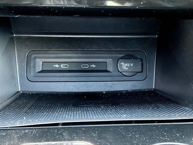 2023 Volkswagen Atlas 3.6L V6 SEL R-Line Black