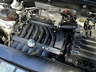 2023 Volkswagen Atlas 3.6L V6 SEL R-Line Black