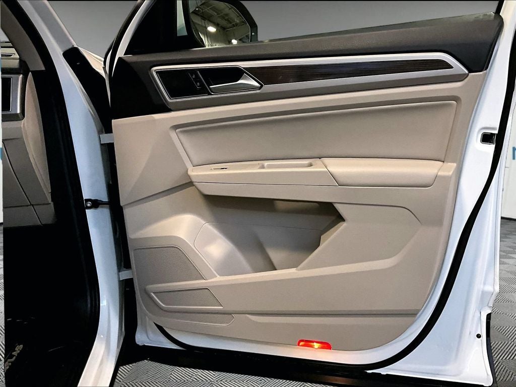 2019 Volkswagen Atlas 3.6L V6 SE w/Technology