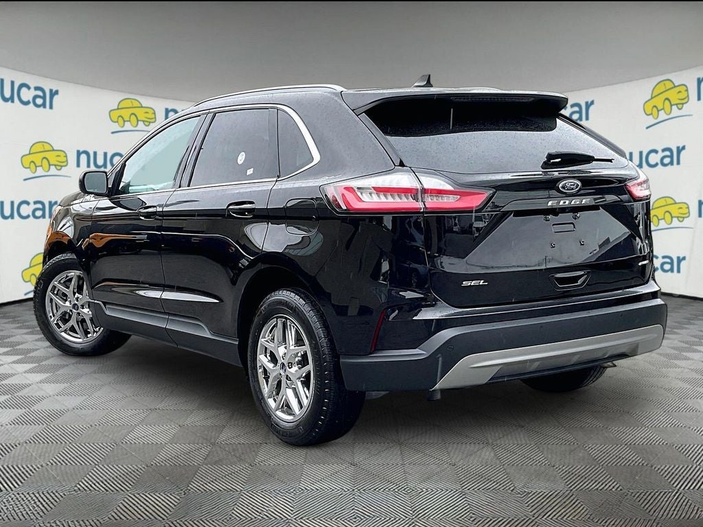 2022 Ford Edge SEL