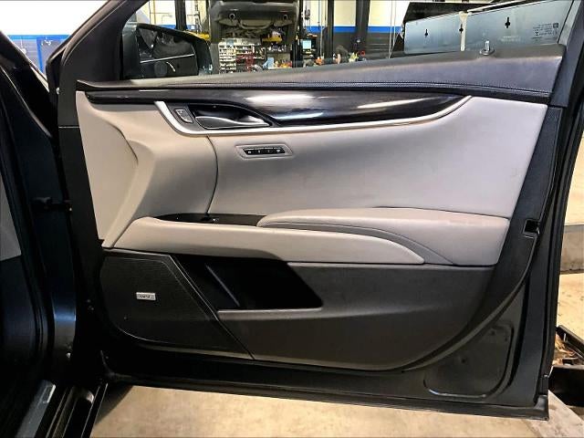 2016 Cadillac XTS Luxury Collection