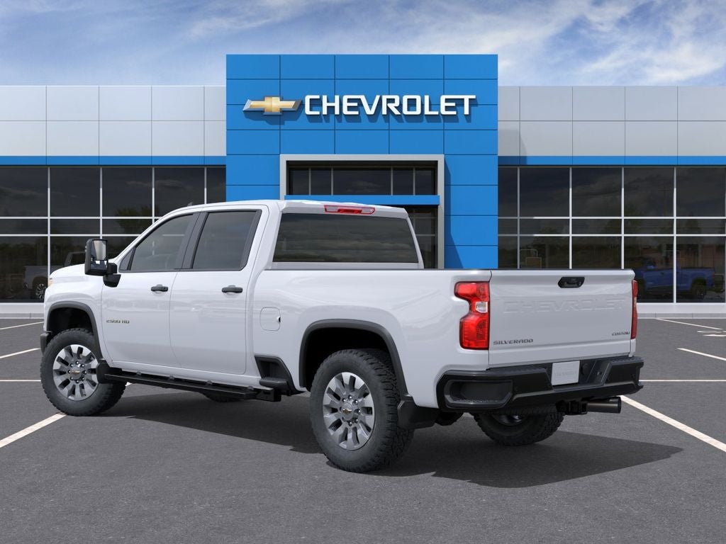 2026 Chevrolet Silverado 2500HD Custom