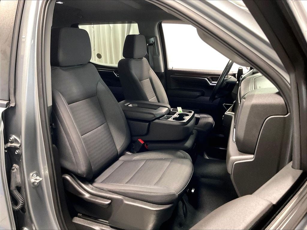 2023 Chevrolet Silverado 1500 LT LT1