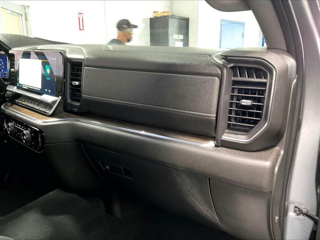2023 Chevrolet Silverado 1500 LT LT1