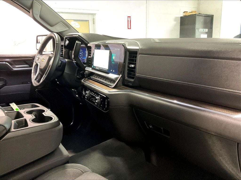 2023 Chevrolet Silverado 1500 LT LT1