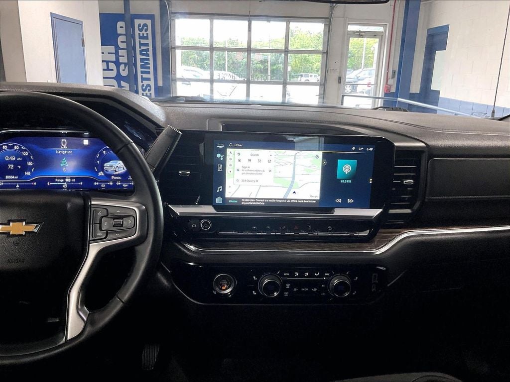 2023 Chevrolet Silverado 1500 LT LT1