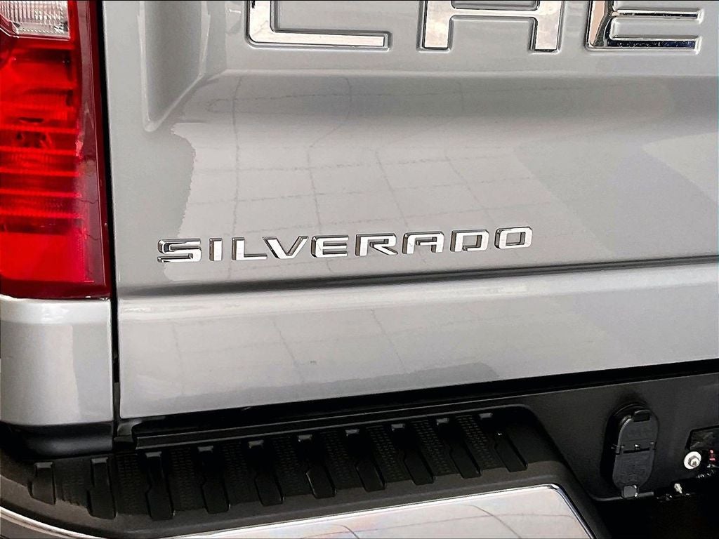 2023 Chevrolet Silverado 1500 LT LT1