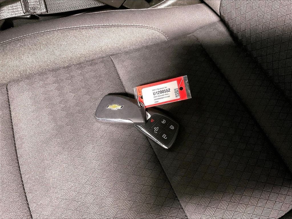 2023 Chevrolet Silverado 1500 LT LT1