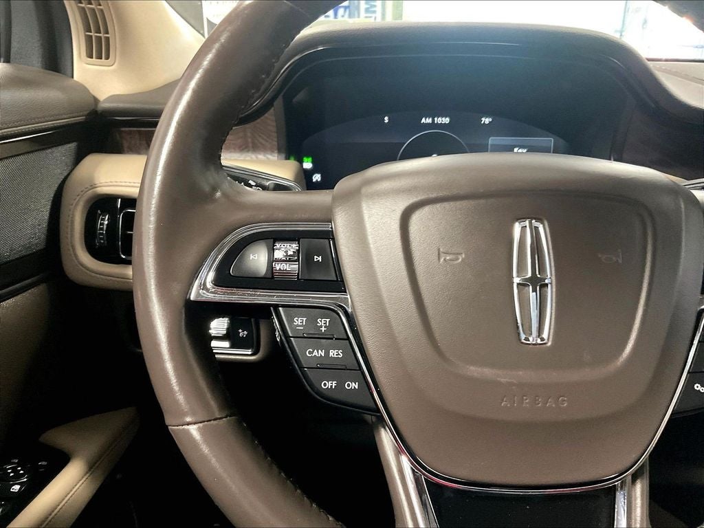 2022 Lincoln Nautilus Reserve