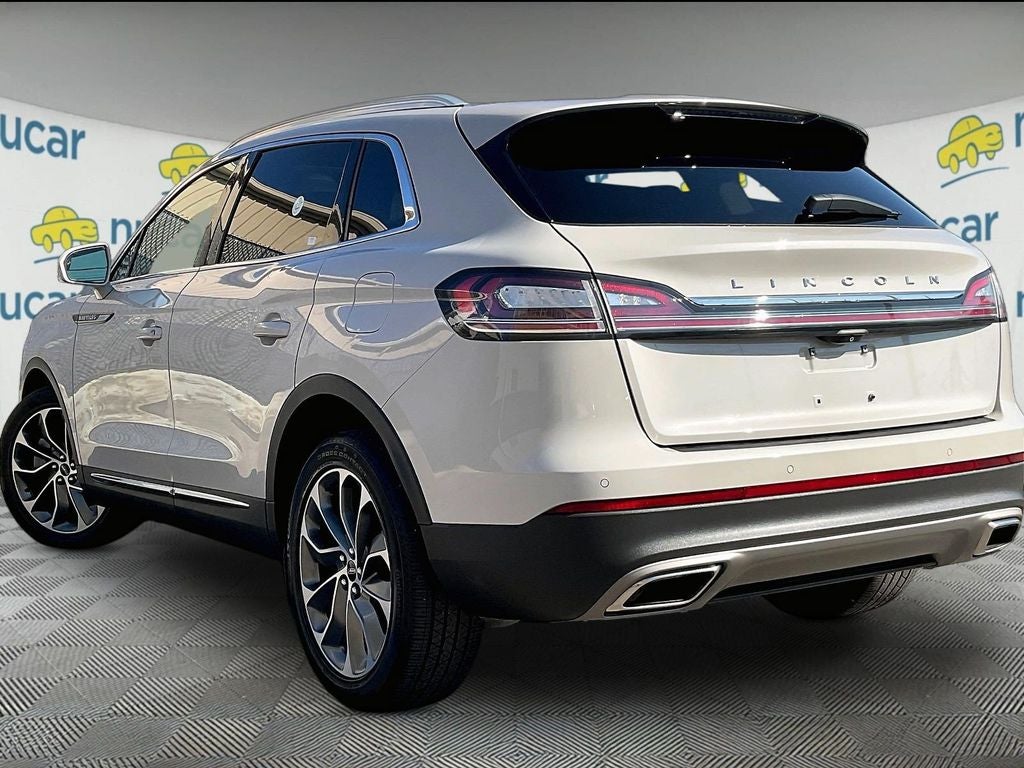 2022 Lincoln Nautilus Reserve