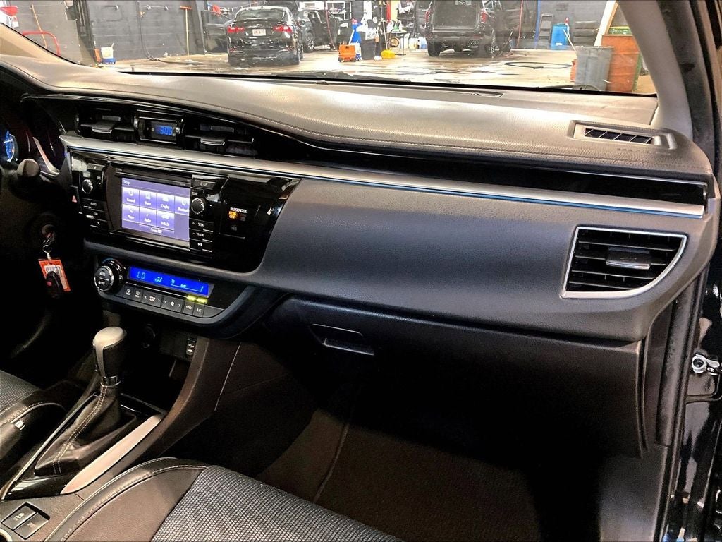 2015 Toyota Corolla S Plus
