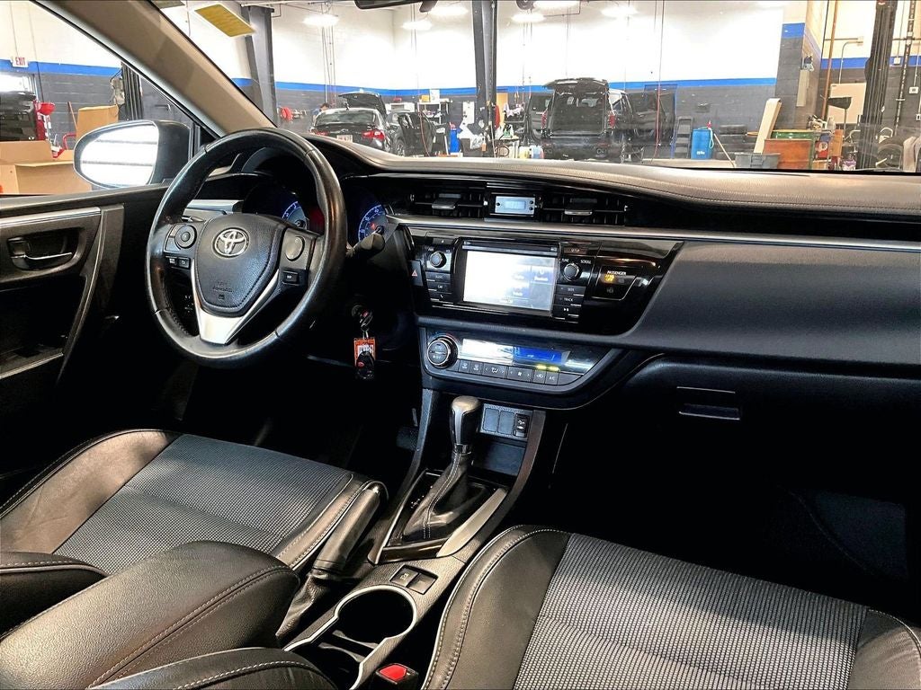 2015 Toyota Corolla S Plus