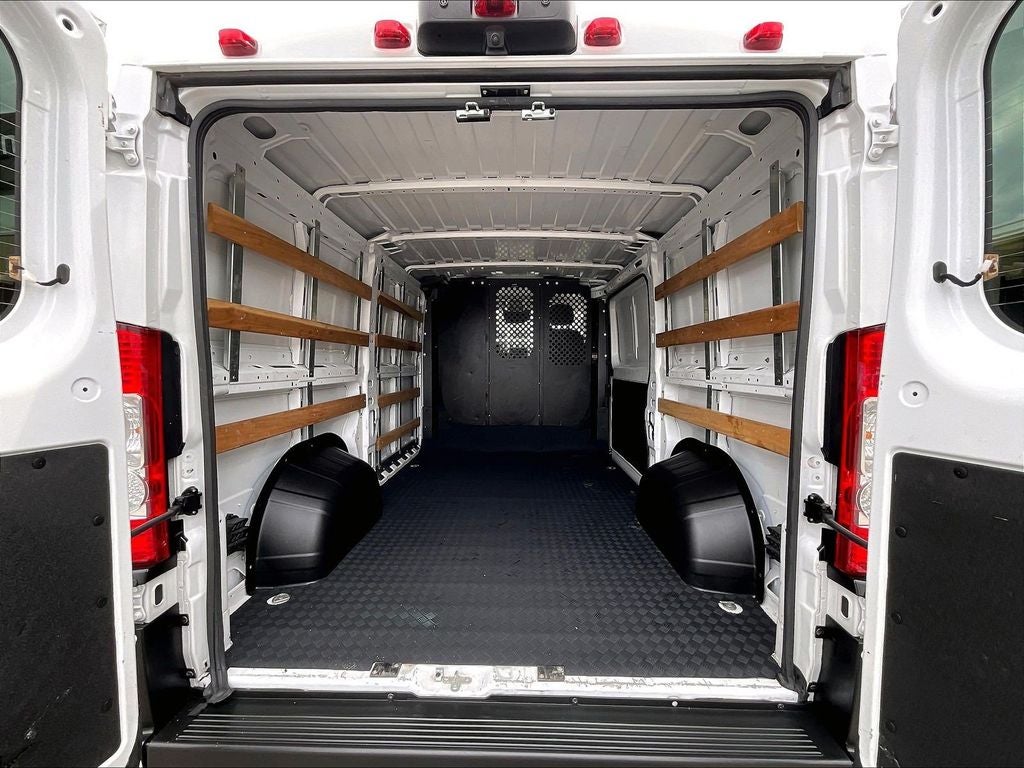2025 RAM ProMaster 2500 Base