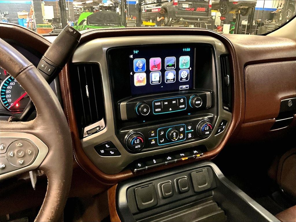 2016 Chevrolet Silverado 1500 High Country