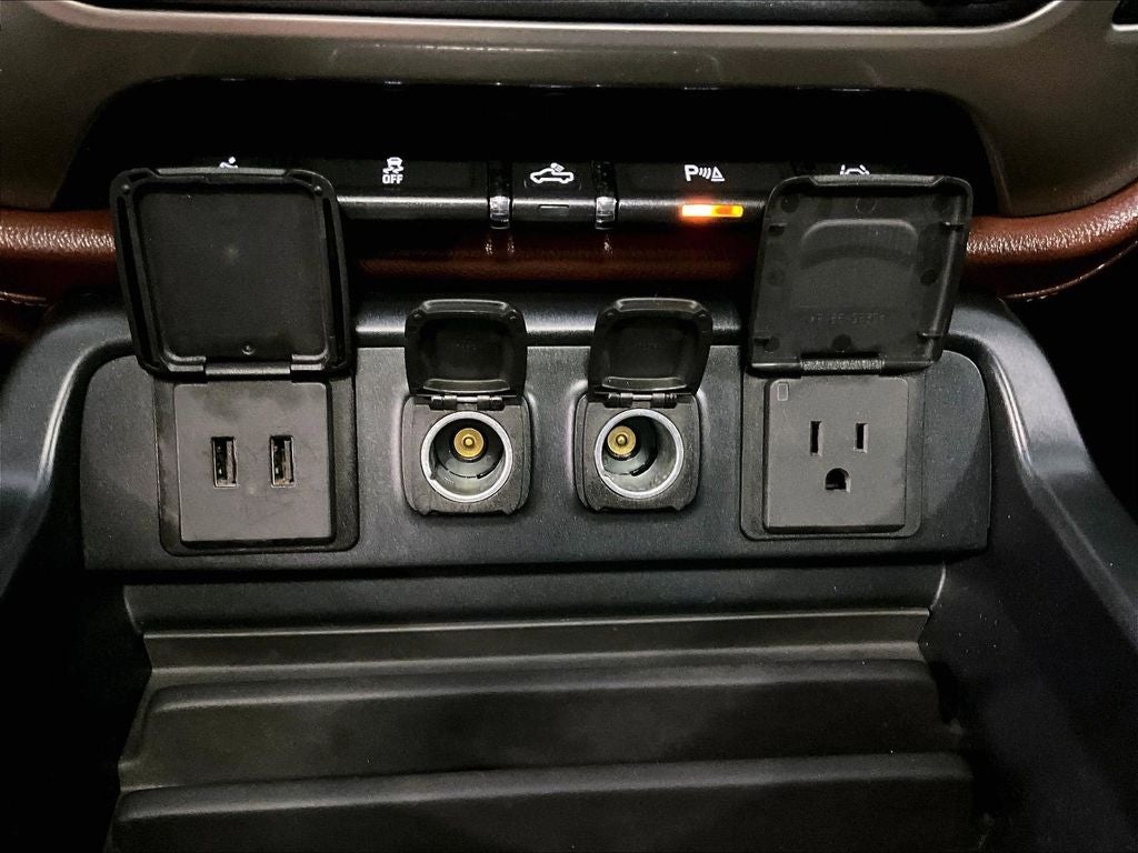 2016 Chevrolet Silverado 1500 High Country