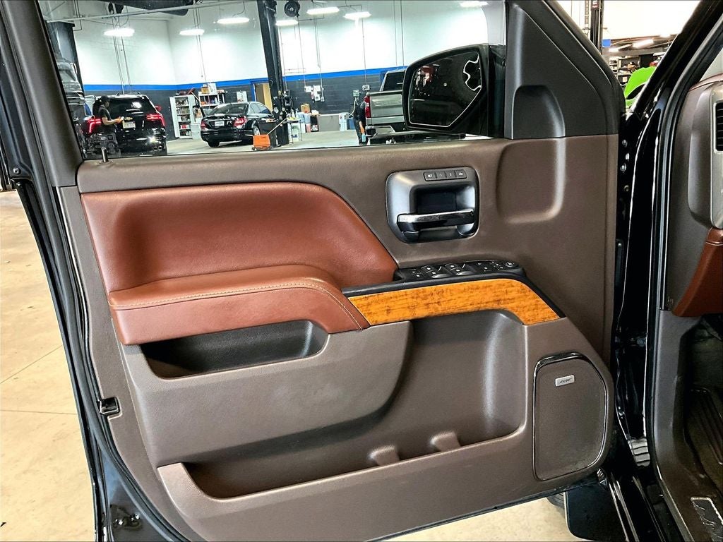 2016 Chevrolet Silverado 1500 High Country