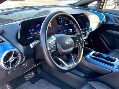 2025 Chevrolet Equinox EV LT