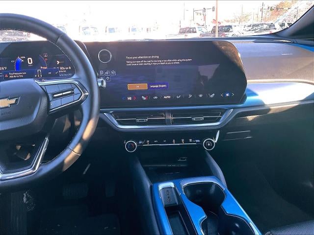 2025 Chevrolet Equinox EV LT