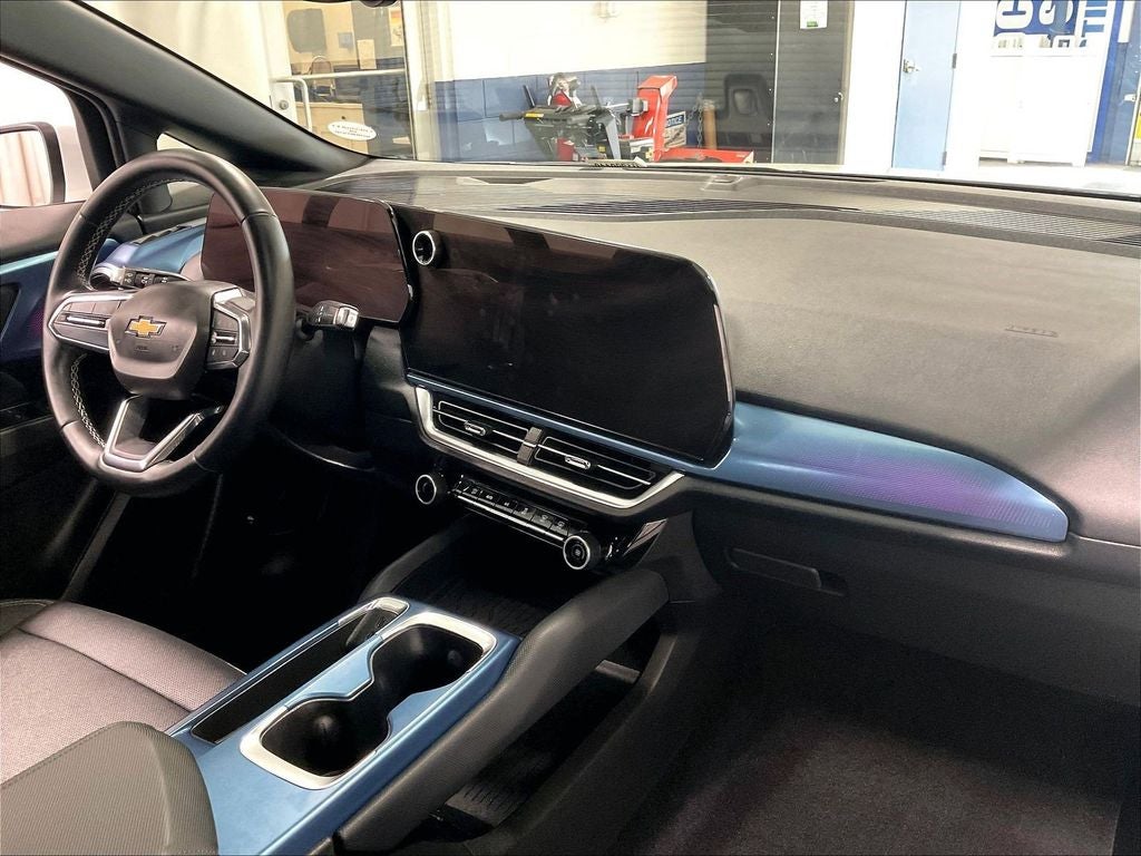 2024 Chevrolet Equinox EV LT