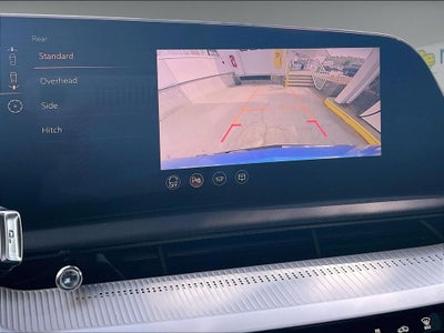 2025 Cadillac OPTIQ Luxury 2
