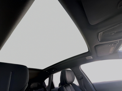 2025 Cadillac OPTIQ Luxury 2