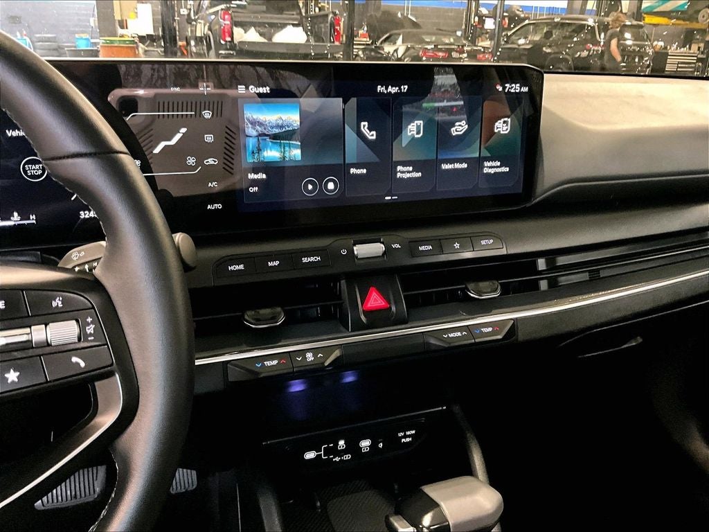 2025 Kia K4 EX