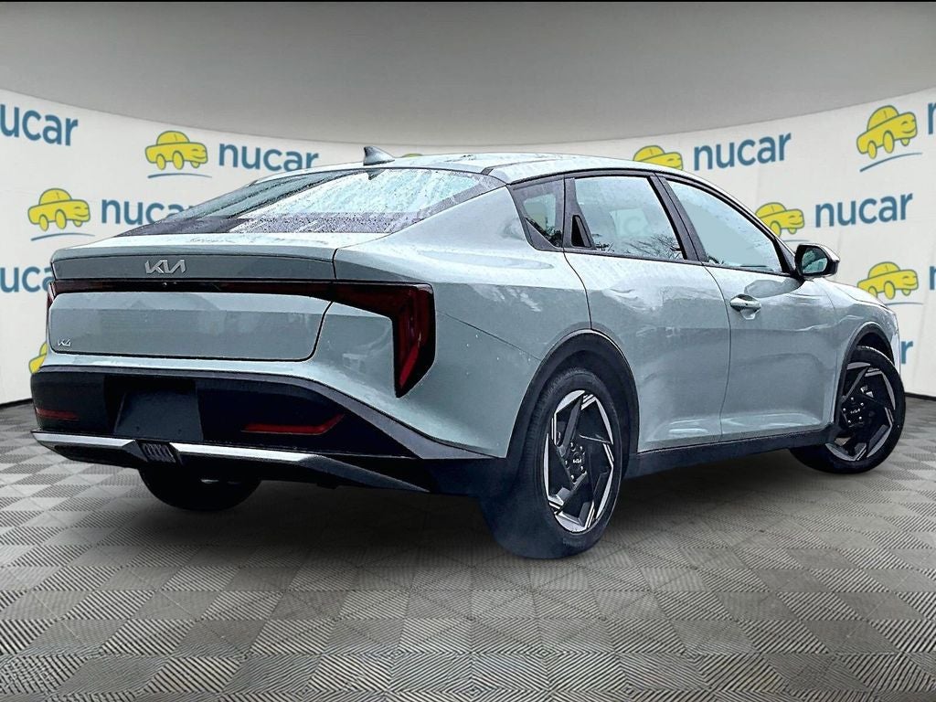 2025 Kia K4 EX