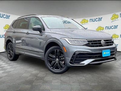 2022 Volkswagen Tiguan SE R-Line Black
