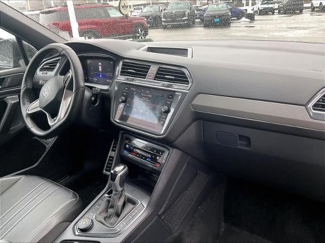 2022 Volkswagen Tiguan SE R-Line Black