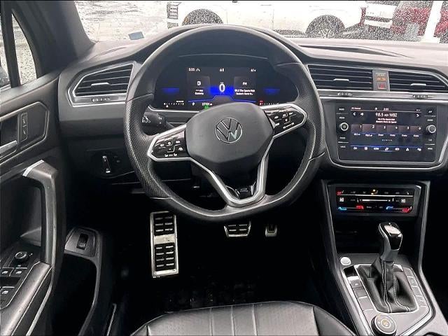 2022 Volkswagen Tiguan SE R-Line Black