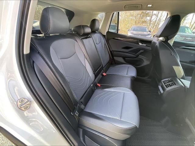 2025 Volkswagen Tiguan SE