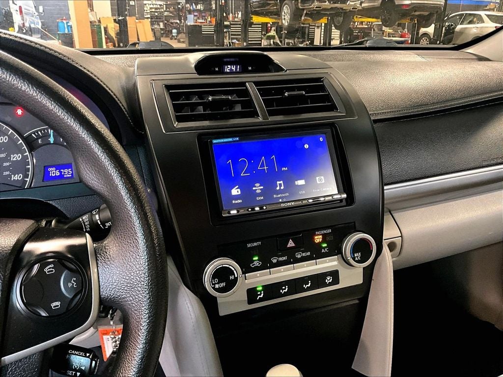 2014 Toyota Camry LE