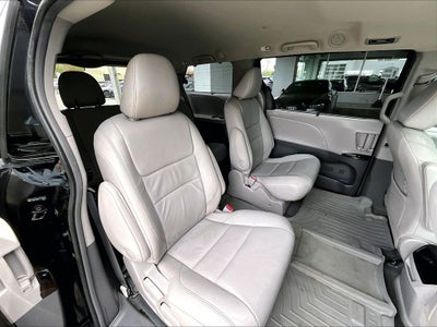 2015 Toyota Sienna XLE 7 Passenger
